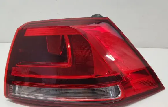 Volkswagen Golf VII Rear/tail lights 5G0945096P