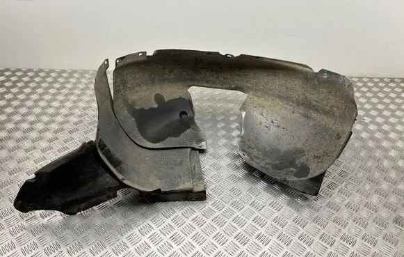 Volkswagen Golf V Front wheel arch liner splash guards 