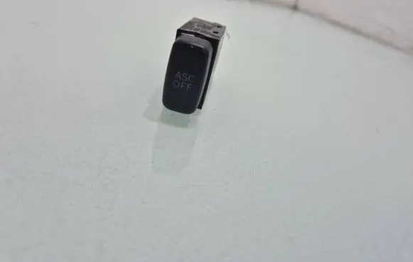 Citroen C-Crosser ESP (stability program) switch 