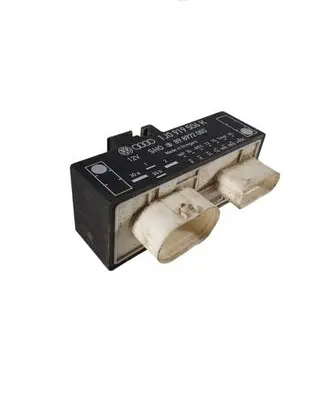 Coolant fan relay