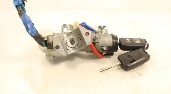 Hyundai i30 Ignition lock FDZDC2