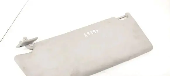 Sun visor