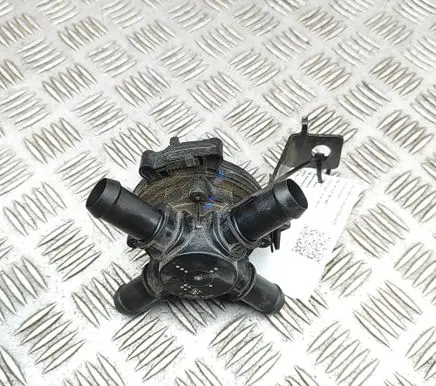 Ford Mustang Mach-E Electric auxiliary coolant/water pump LU5A8C508AE