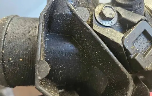 Peugeot 407 Throttle valve 25347904 140877