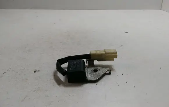 Toyota Avensis T250 Sensor 9008088002