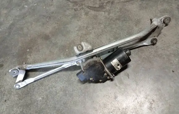 Audi A6 S6 C4 4A Front wiper linkage and motor 8D1955113C 404587 120951C