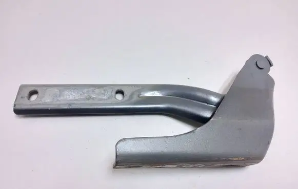 Volkswagen PASSAT B7 USA Engine bonnet/hood hinges 561823301