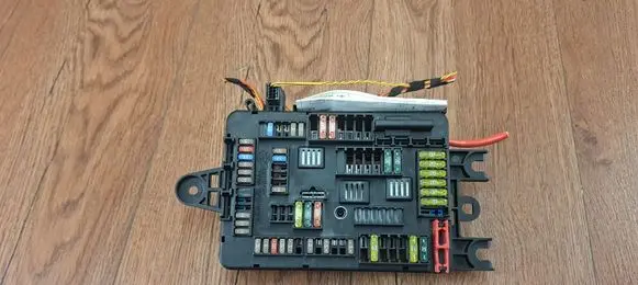 BMW 3 F30 F35 F31 Fuse module 61149259466