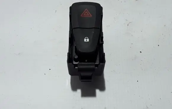 Renault Latitude (L70) Hazard light switch 252100004R