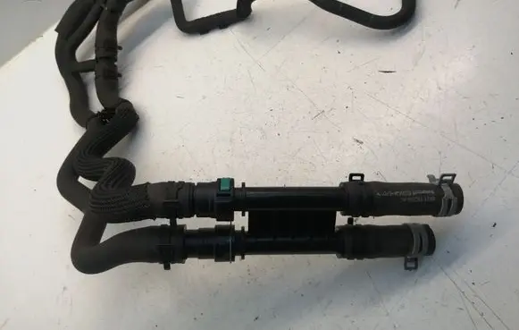 Ford Transit Custom Engine coolant pipe/hose BK2118C266AC