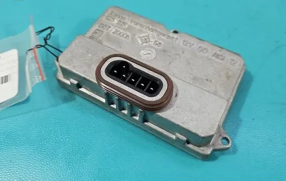 Audi A6 S6 C6 4F Headlight ballast module Xenon 5DV00829000 IMPRK1552162