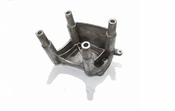 Mercedes-Benz Vito Viano W639 Engine mounting bracket A6460780161