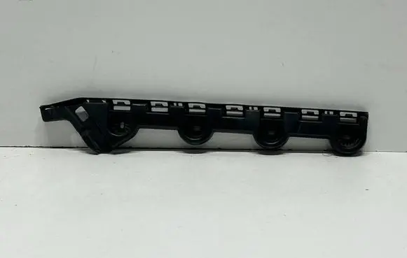 Skoda Octavia Mk4 Rear bumper mounting bracket 5E7807393 002011240325001