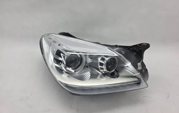 Mercedes-Benz SLK R172 Headlight/headlamp A1728202661