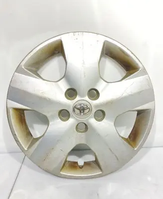 Toyota RAV 4 (XA30) R16 wheel hub/cap/trim 4260242010