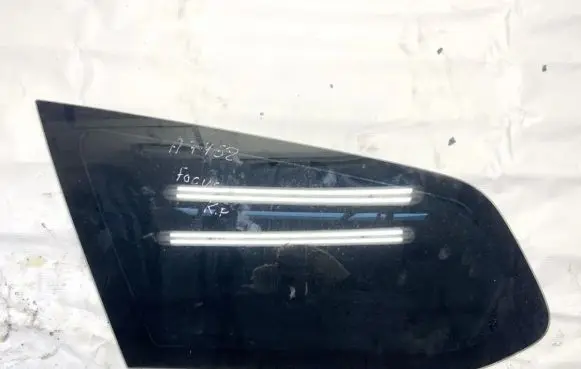 Ford Focus Rear side window DOT27AS2M23100 43R-001057
