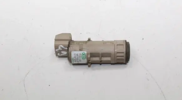 KIA Sorento Parking PDC sensor 957002P100