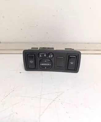Toyota Avensis T250 Other switches/knobs/shifts 777669