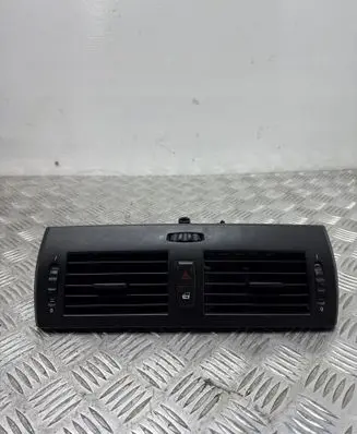 BMW X3 E83 Dash center air vent grill 3400074