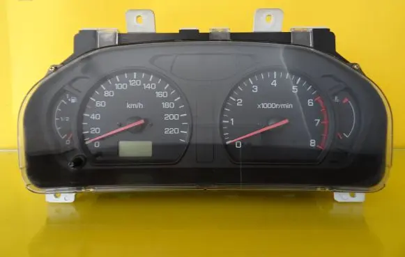 Mitsubishi Space Wagon Speedometer (instrument cluster) MR489727