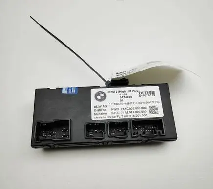 BMW X5 G05 Tailgate/trunk control unit/module 5A74B10