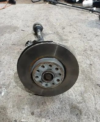 Volkswagen PASSAT B8 Front wheel hub spindle knuckle