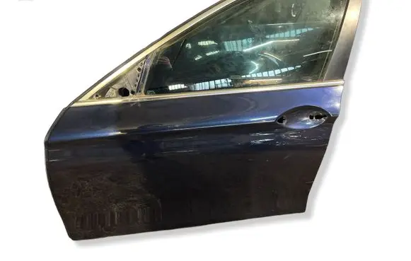 BMW 5 F10 F11 Front door 41007206107