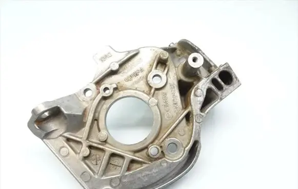 Ford Focus Fuel pump bracket 9810953280