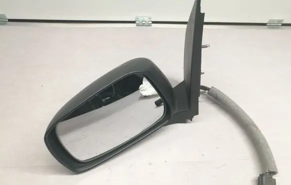 Nissan NP300 Front door electric wing mirror 96302EB010