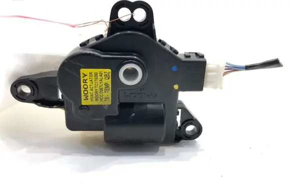 Ford Ranger Air flap motor/actuator D267LYALA01