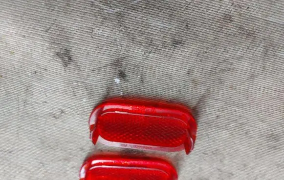 Ford Galaxy Rear door interior light 85008
