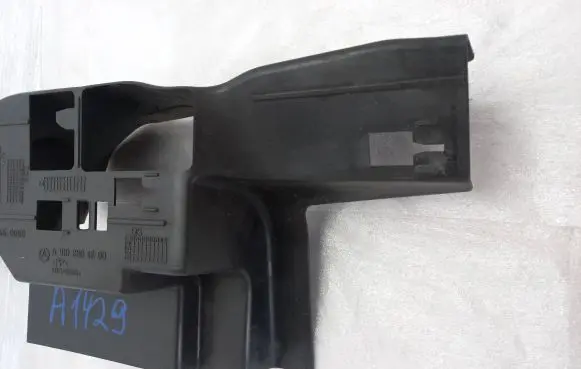 Mercedes-Benz Sprinter W907 W910 Engine splash shield/under tray A9108804600