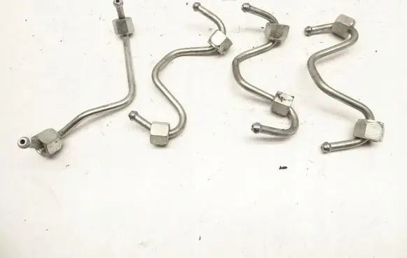 Nissan Qashqai+2 Fuel line/pipe/hose 
