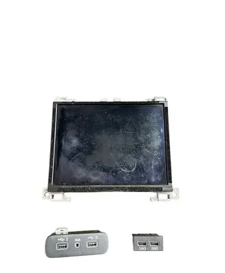 Dodge Charger Radio/CD/DVD/GPS head unit 68332807AK 68294075AB