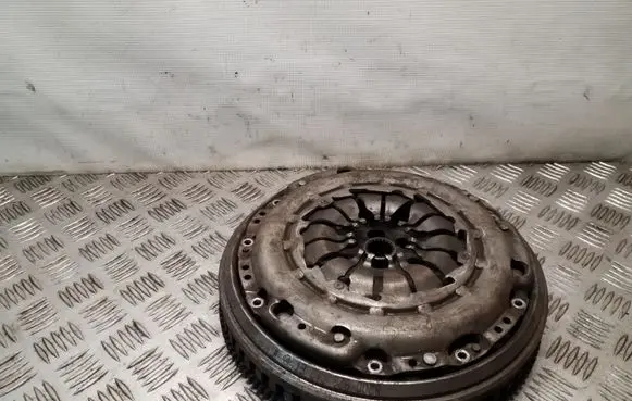 Nissan Juke I F15 Clutch set kit 8200926712ET 8200450217