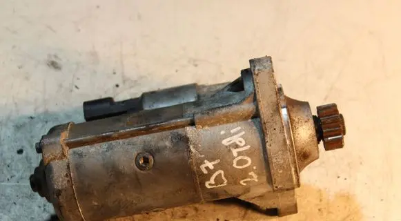 Volkswagen PASSAT B7 Starter motor 02E911023Q