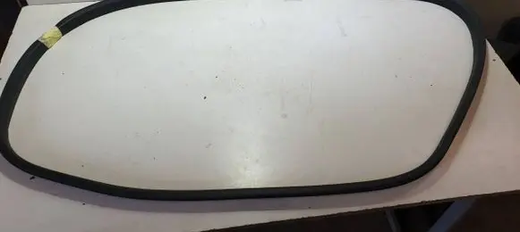 Renault Clio V Rubber seal front coupe door 