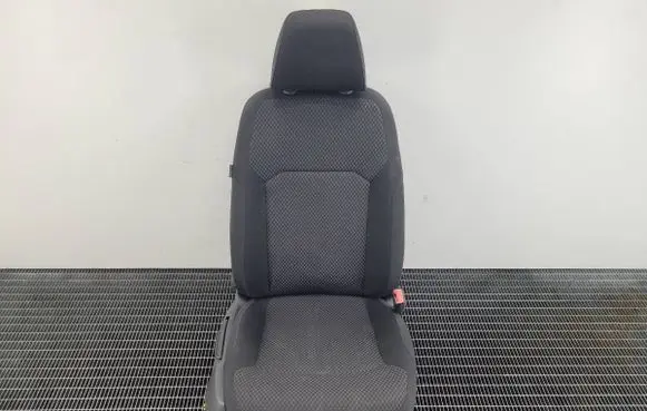 Volkswagen PASSAT B7 Front passenger seat