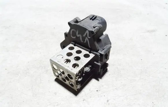 Citroen C4 I Coolant fan relay 9658508980