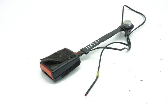 Maserati Quattroporte Front seatbelt buckle 057061A33 33057062 B23724A07