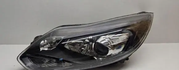 Ford Focus Headlight/headlamp BM51-13D155-GC F107