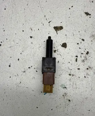 Infiniti FX Brake pedal sensor switch