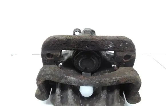 Opel Insignia A Rear brake caliper