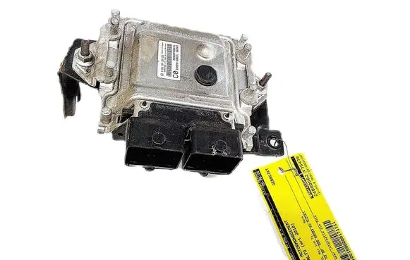 Suzuki Alto Engine control unit/module 33920-68K01