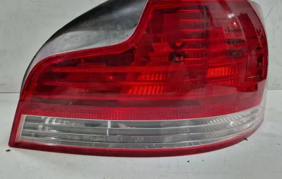 BMW 1 E82 E88 Rear/tail lights 6924520 0093702 2VP00961502