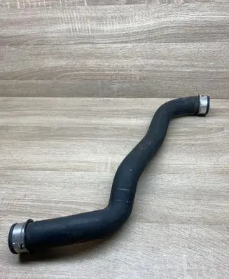 Mercedes-Benz E W211 Intercooler hose/pipe A2115015382