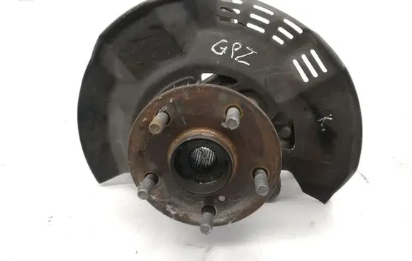 Toyota Corolla E210 E21 Front wheel hub
