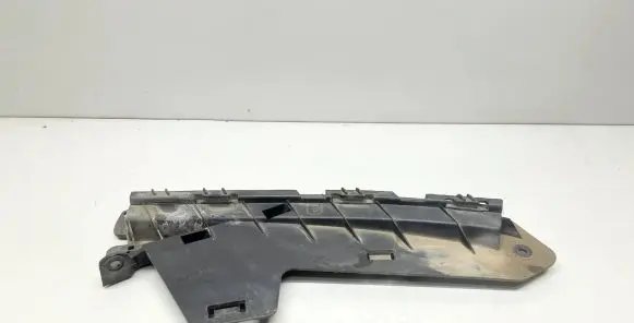 Volvo S80 Front bumper mounting bracket 30796388