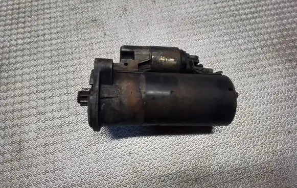 Volkswagen Crafter Starter motor 076911023A