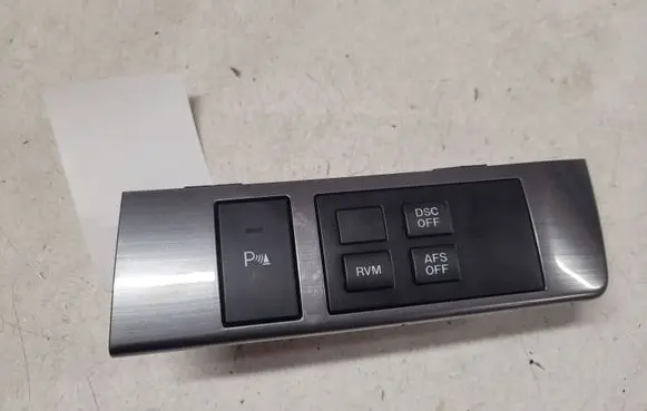 Traction control (ASR) switch